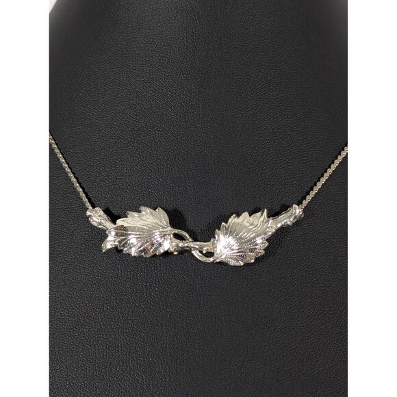Vintage ART Arthur Pepper Double Leaf Silver Tone Necklace 15" - Picture 1 of 9